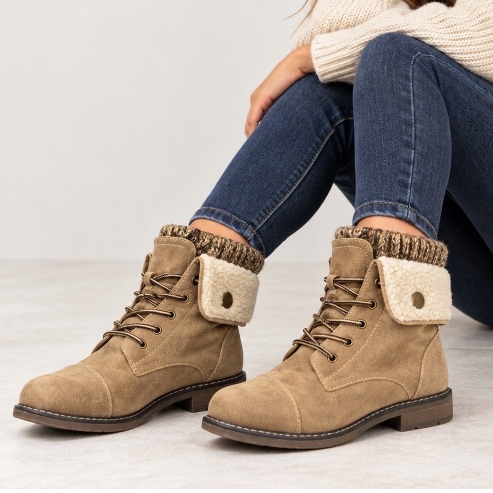 Cliffs by White Mountain Womens 9.5 Tan Faux Suede Knit Collar Combat Boots